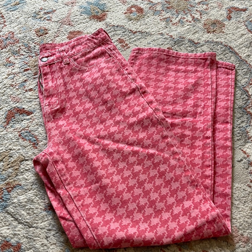 Pink Jeans